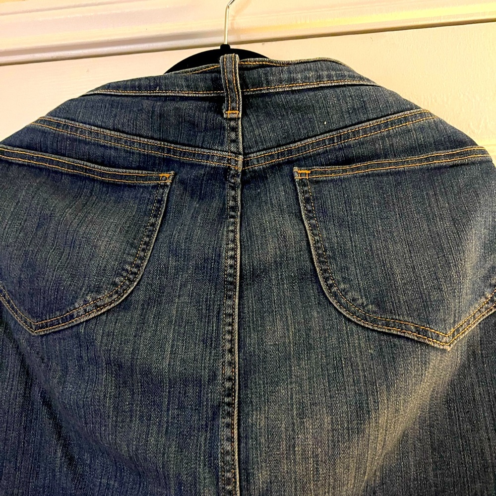 Size 12 Tall Old Navy Blue Jean Button Down Skirt - Picture 2 of 3